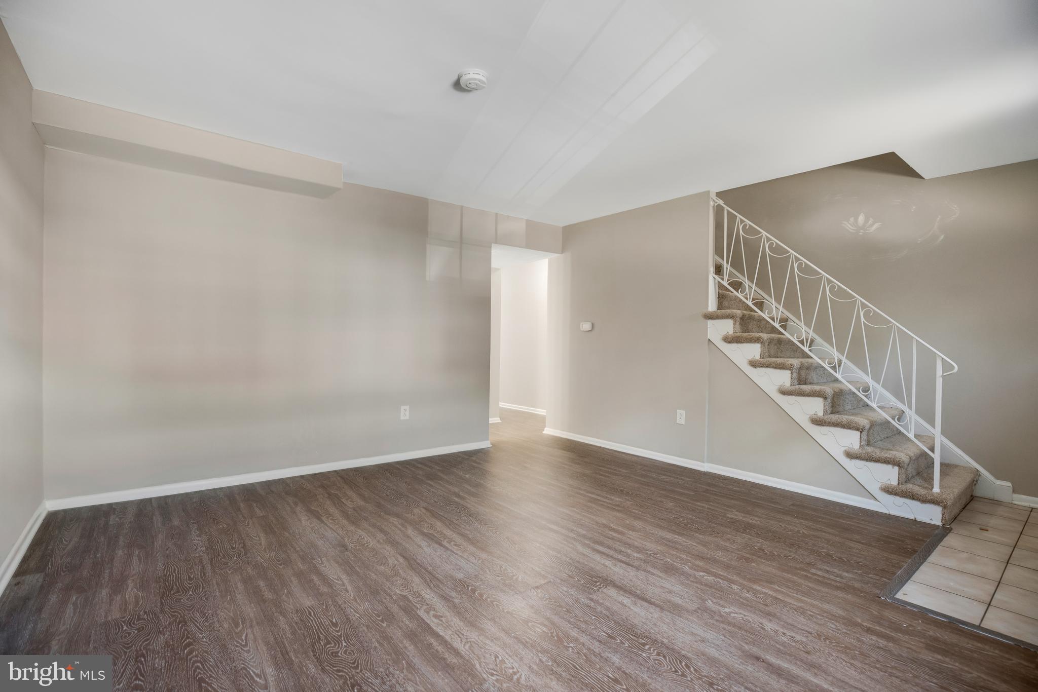 ANDREWS VILLAGE CONDOMIN - Residential