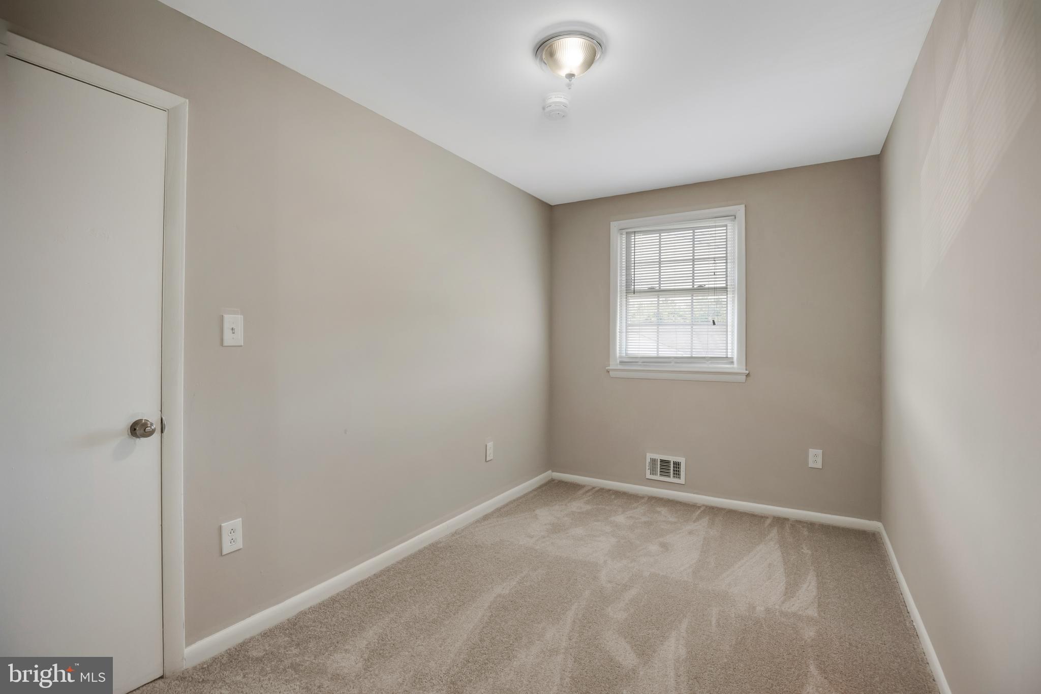 ANDREWS VILLAGE CONDOMIN - Residential