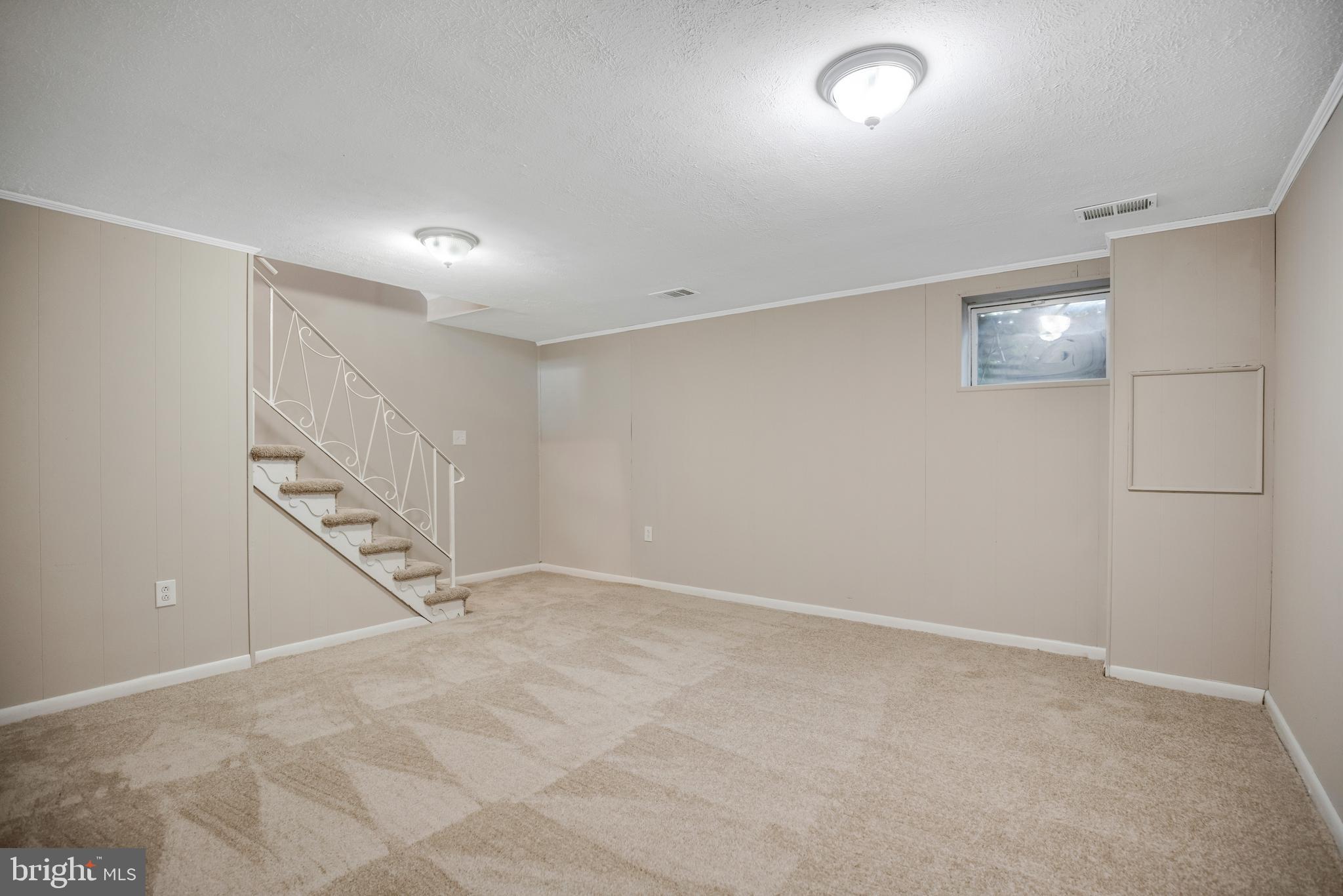 ANDREWS VILLAGE CONDOMIN - Residential