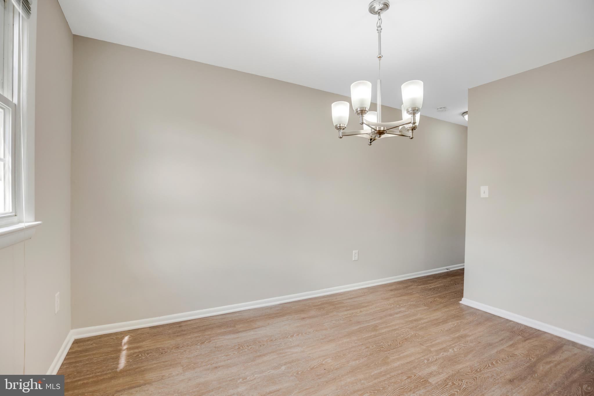 ANDREWS VILLAGE CONDOMIN - Residential