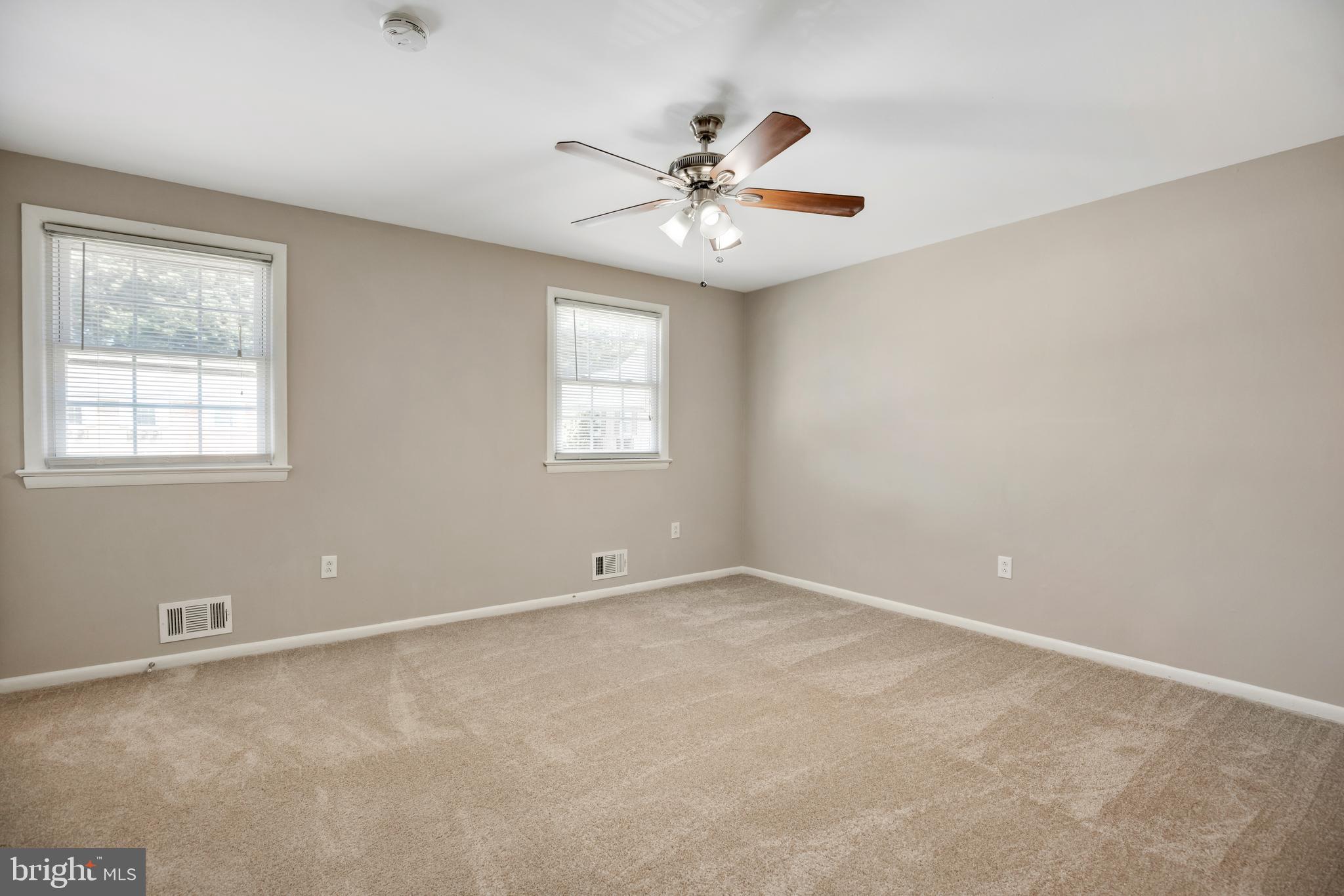 ANDREWS VILLAGE CONDOMIN - Residential