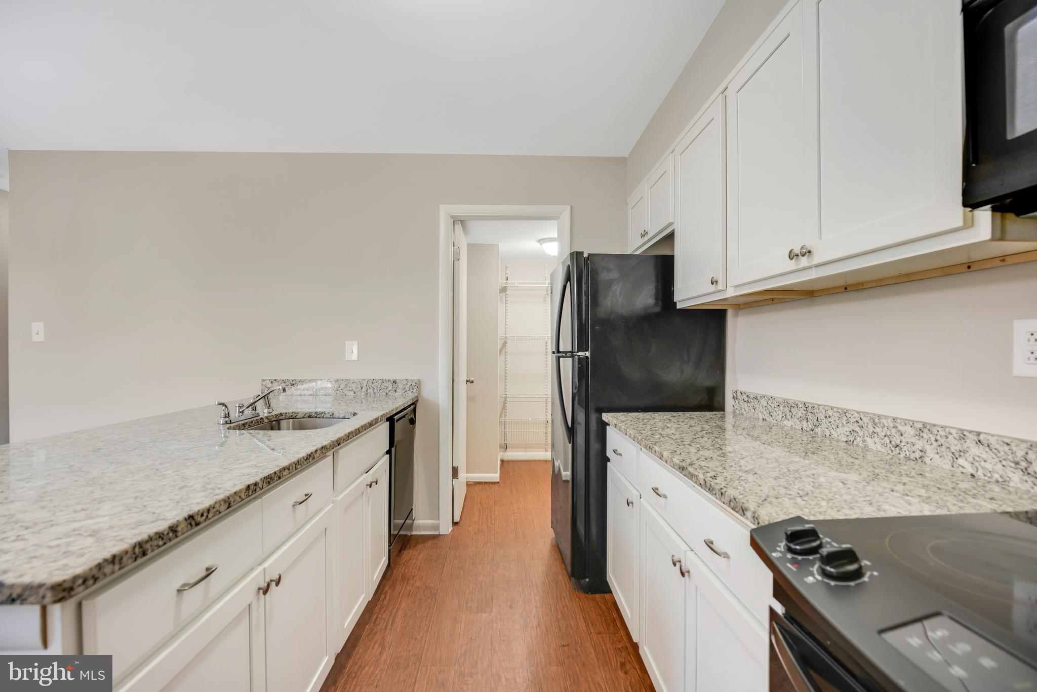 ANDREWS VILLAGE CONDOMIN - Residential