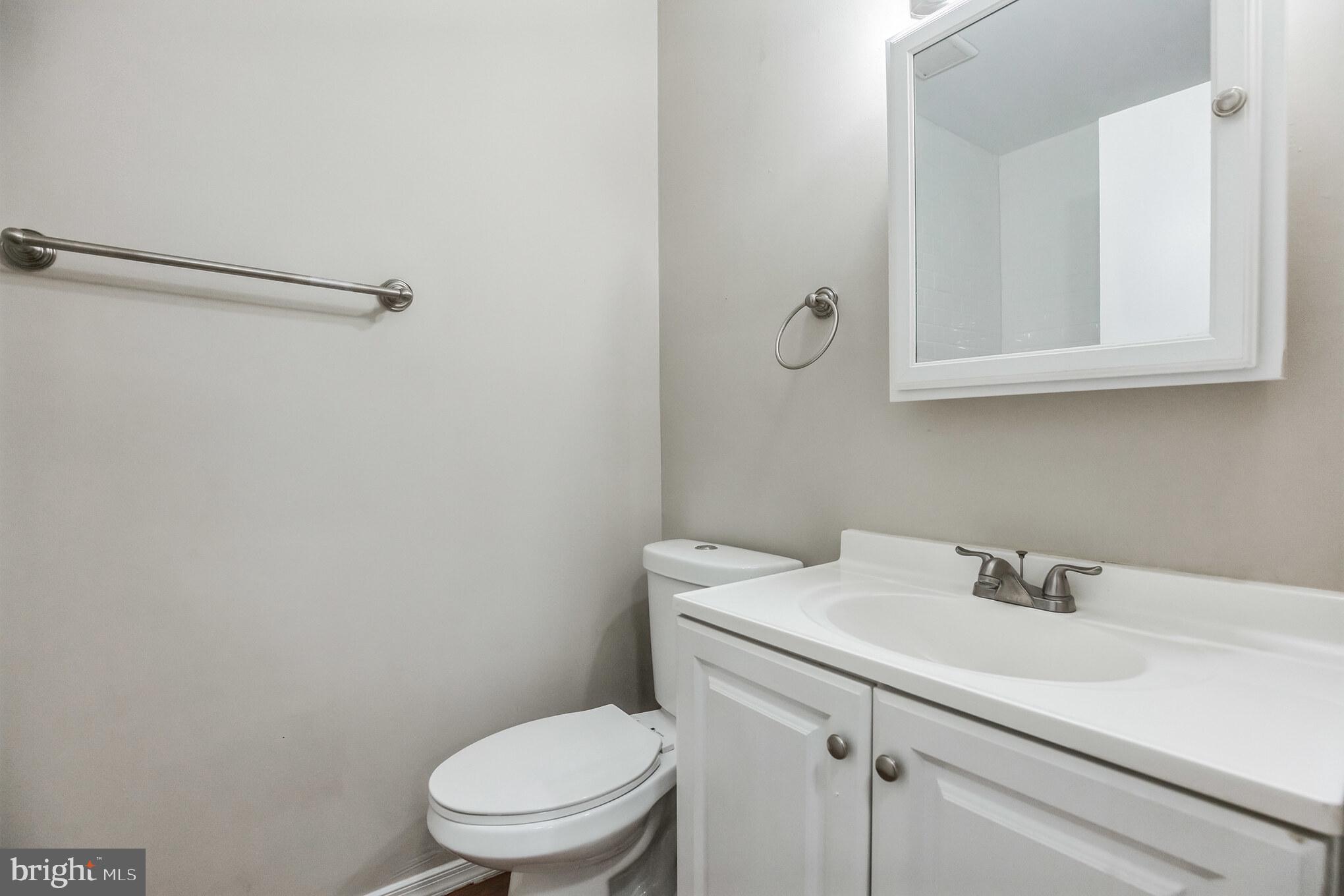 ANDREWS VILLAGE CONDOMIN - Residential