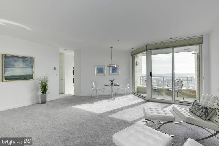 HARBORVIEW - Residential Lease