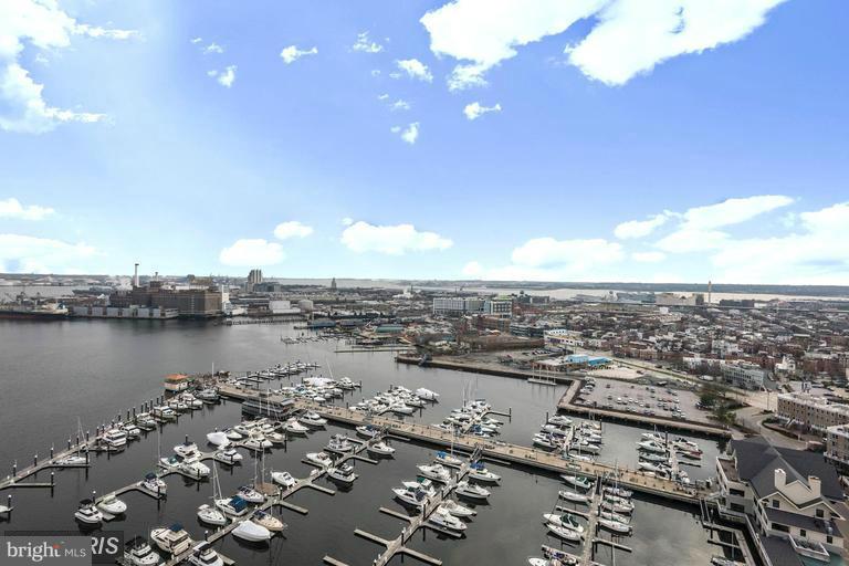 HARBORVIEW - Residential Lease