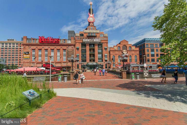 HARBORVIEW - Residential Lease