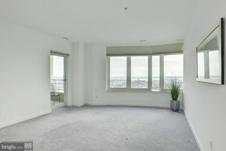 HARBORVIEW - Residential Lease