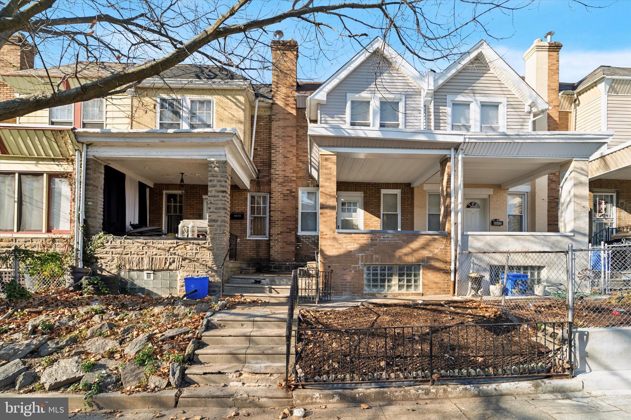 WEST OAK LANE - Residential