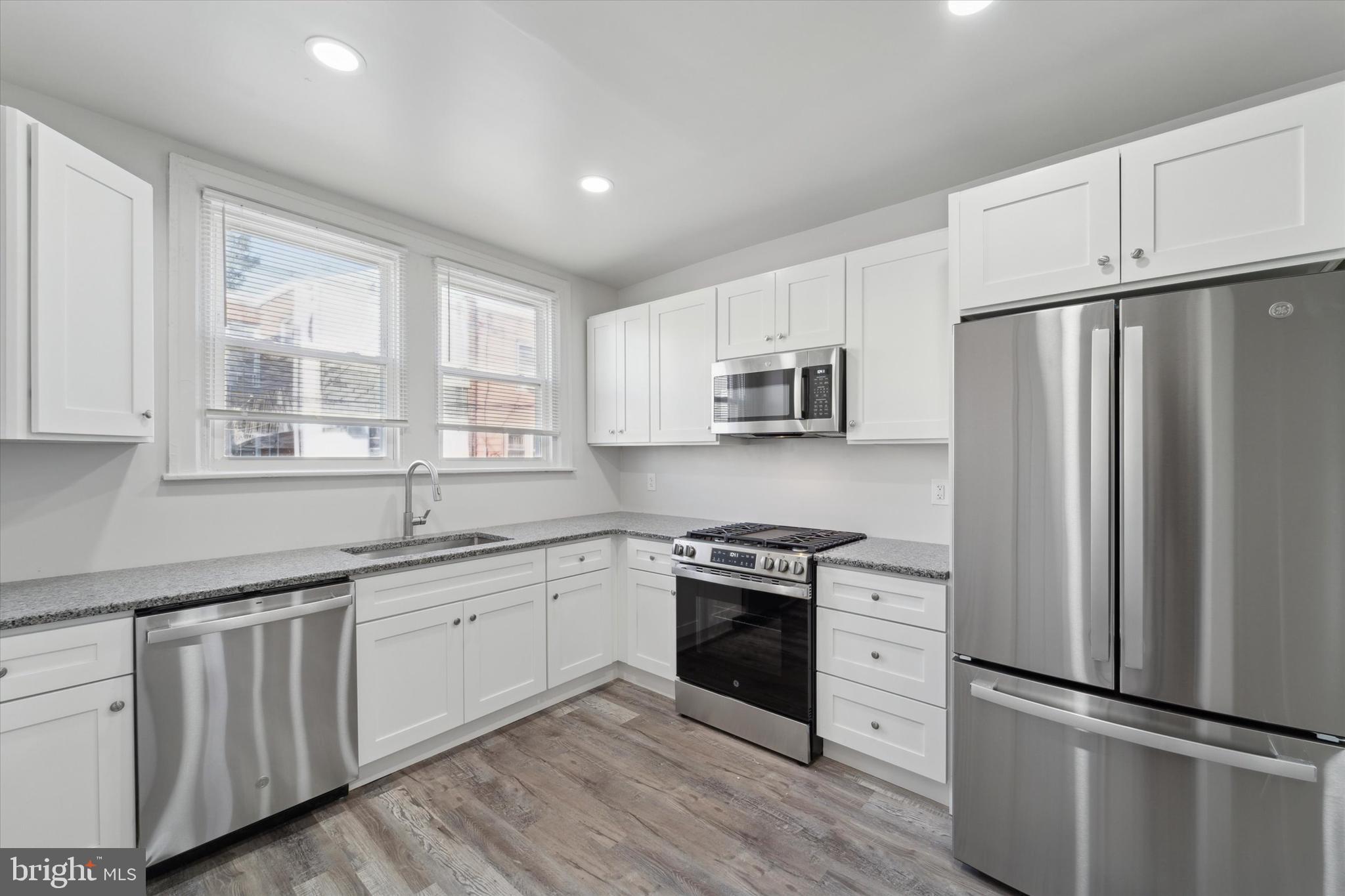 WEST OAK LANE - Residential