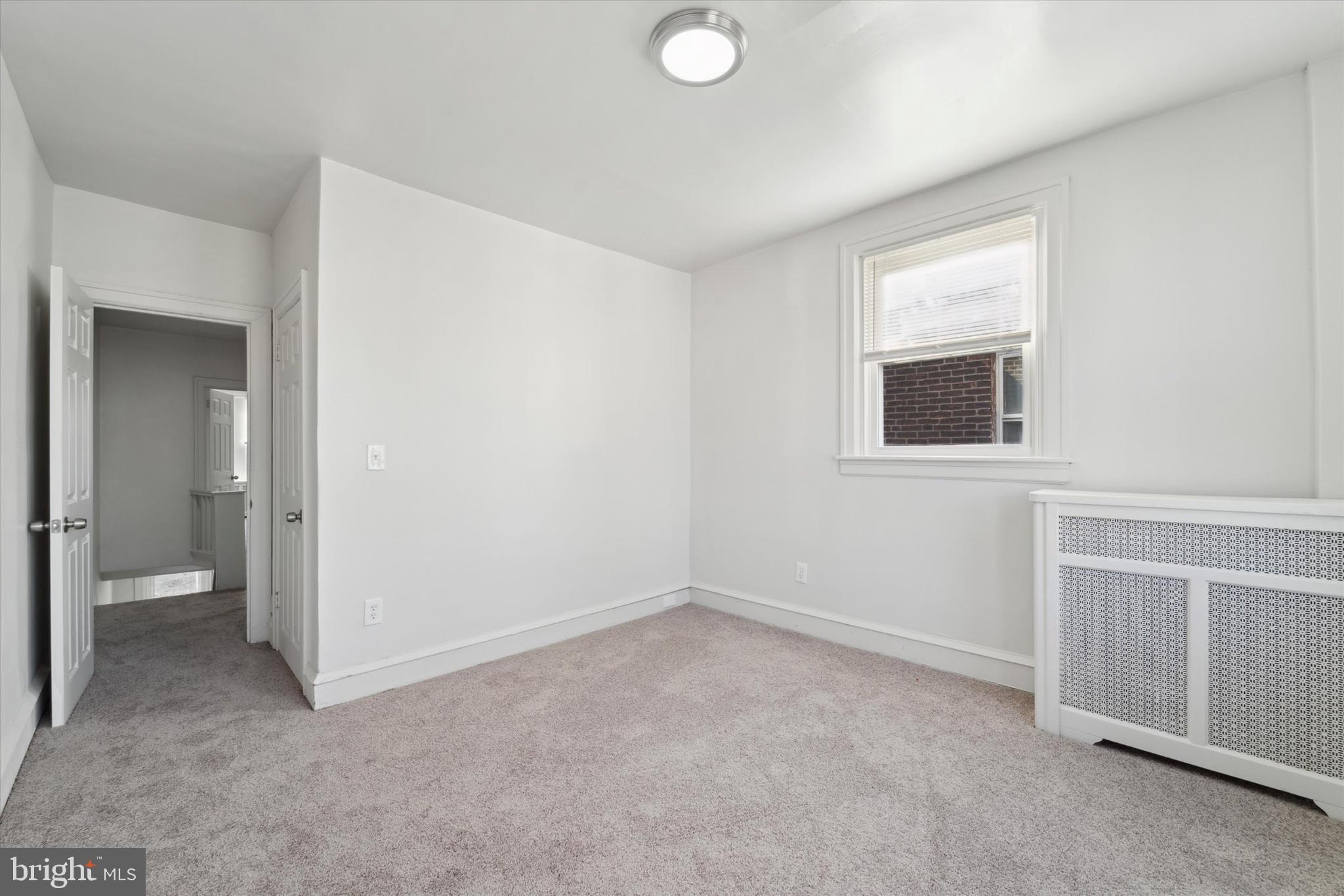 WEST OAK LANE - Residential