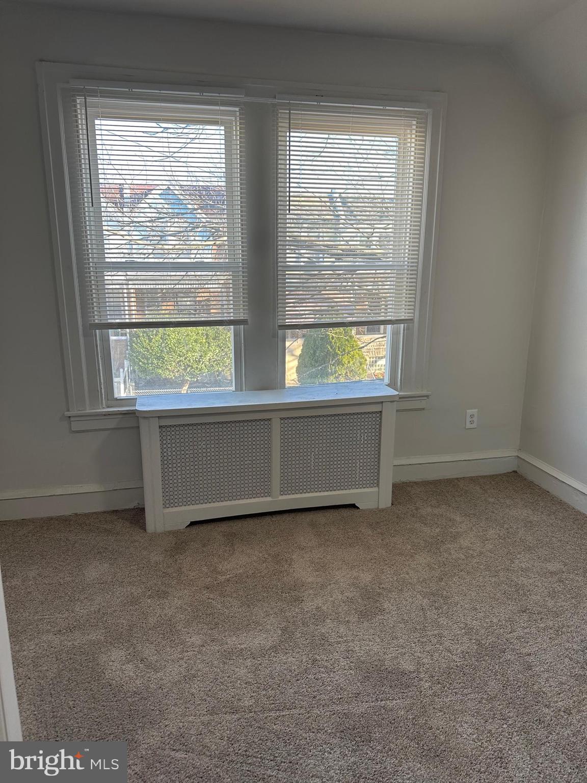 WEST OAK LANE - Residential