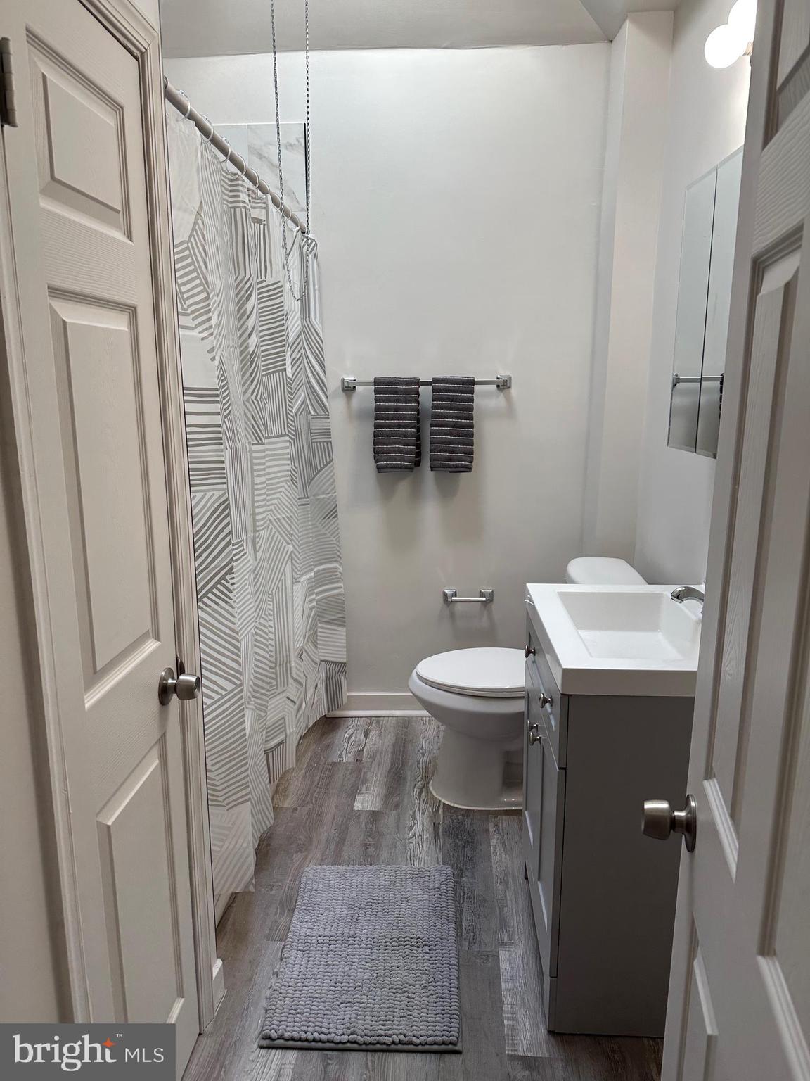 WEST OAK LANE - Residential