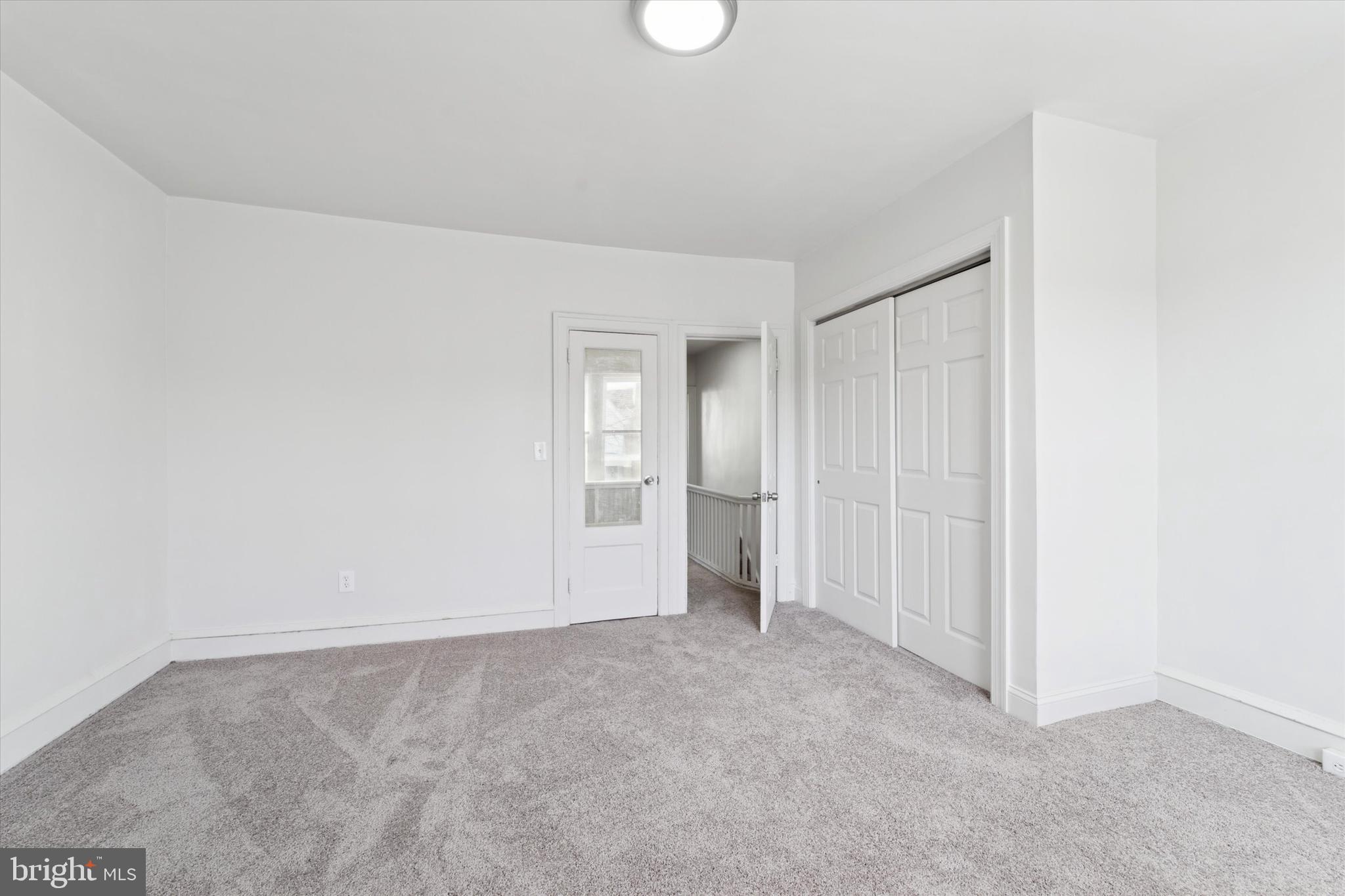 WEST OAK LANE - Residential