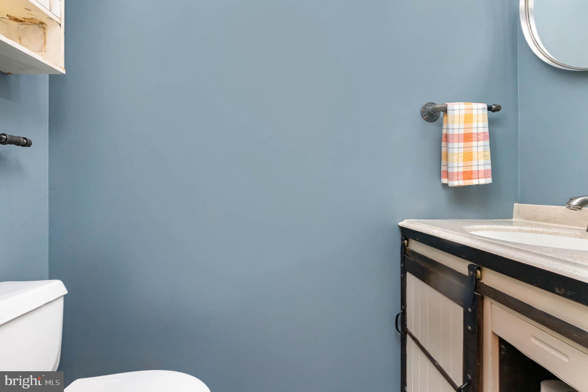 BOSTON COURTS - Residential