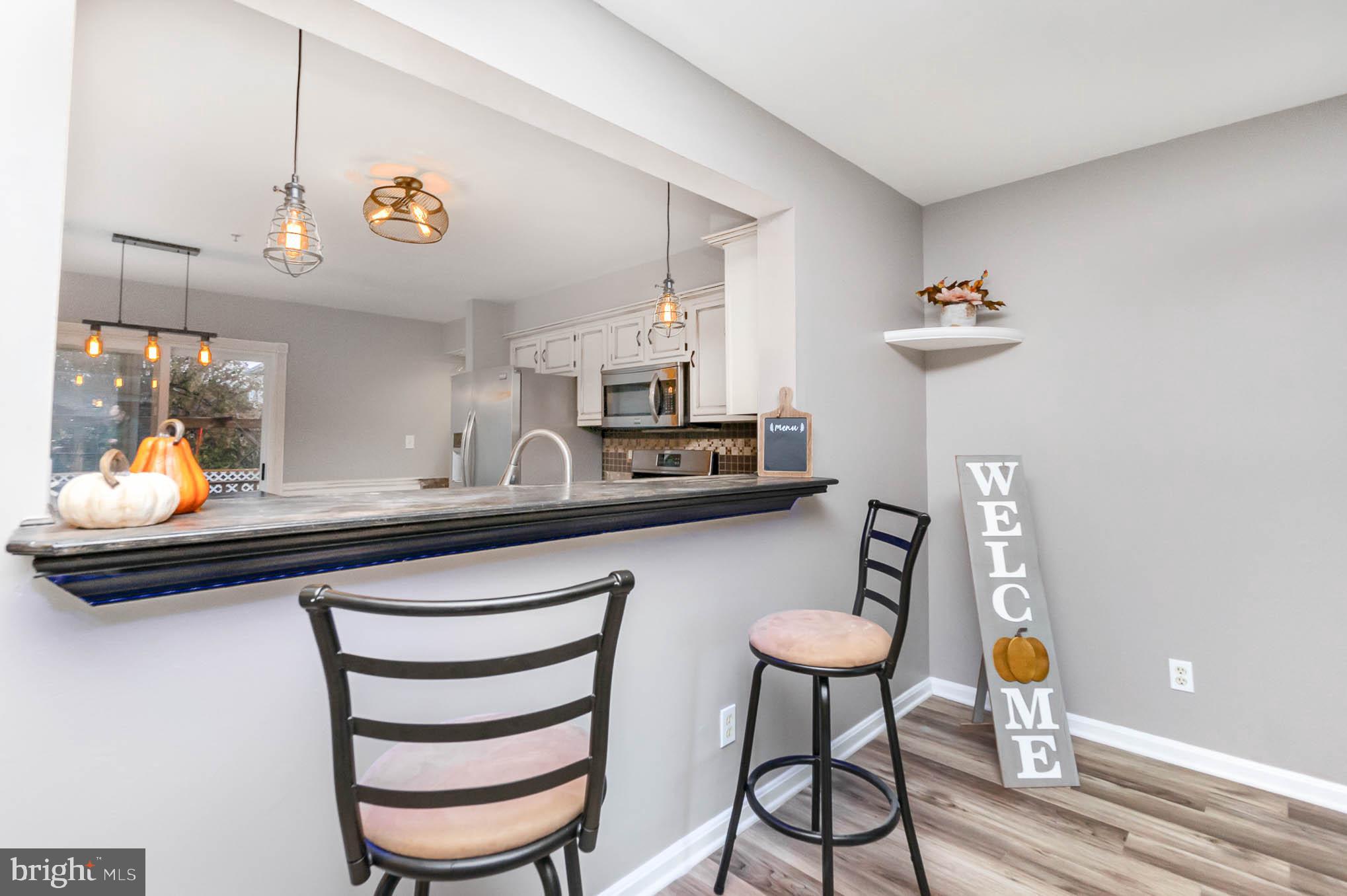 BOSTON COURTS - Residential