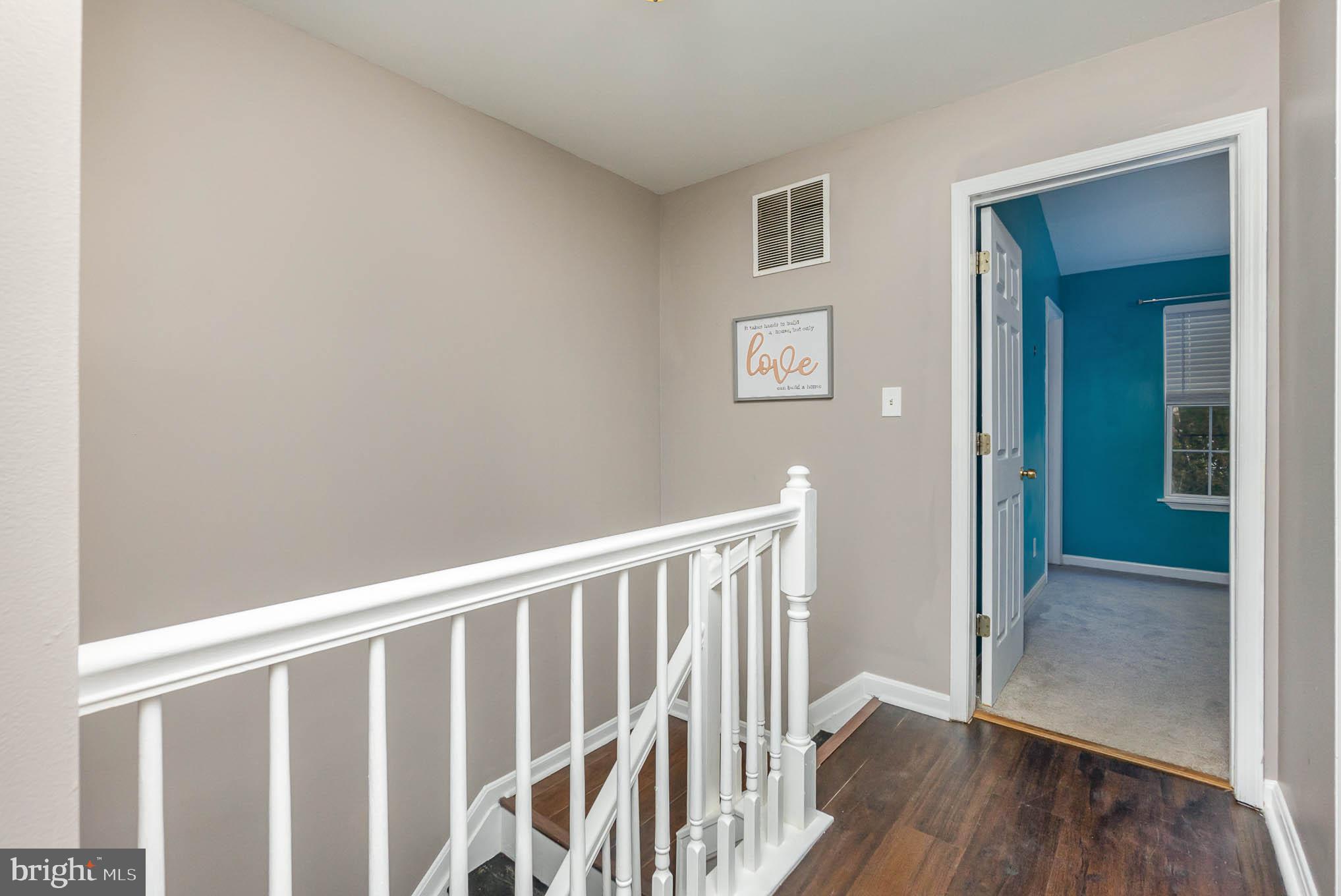 BOSTON COURTS - Residential