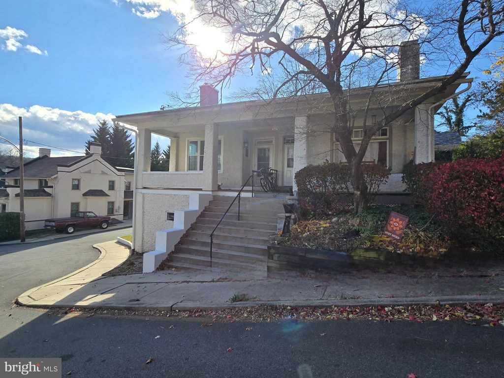 Photo of 8 S Los Robles Court, READING, PA 19606 (MLS # PABK2063638)