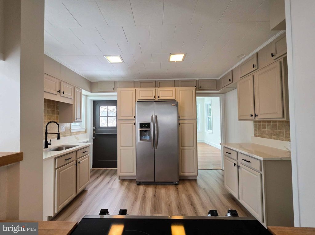 Photo of 8 S Los Robles Court, READING, PA 19606 (MLS # PABK2063638)