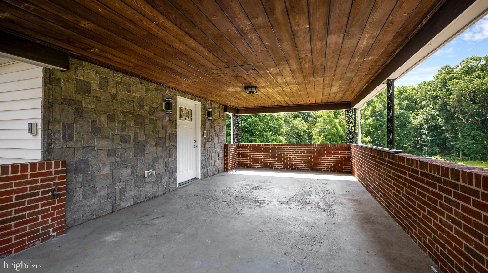 DARNESTOWN - Residential