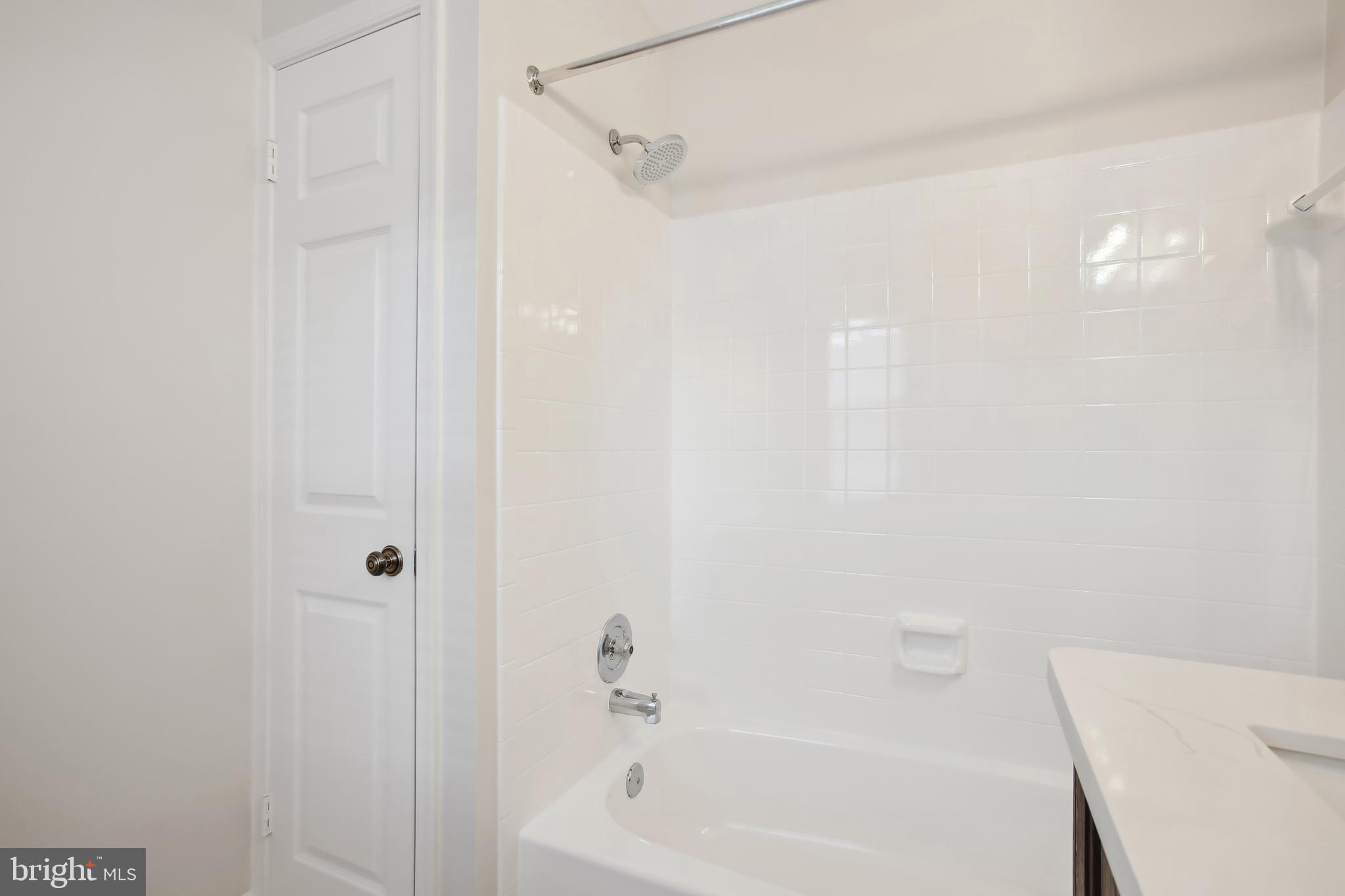 LANDMARK MEWS - Residential Lease