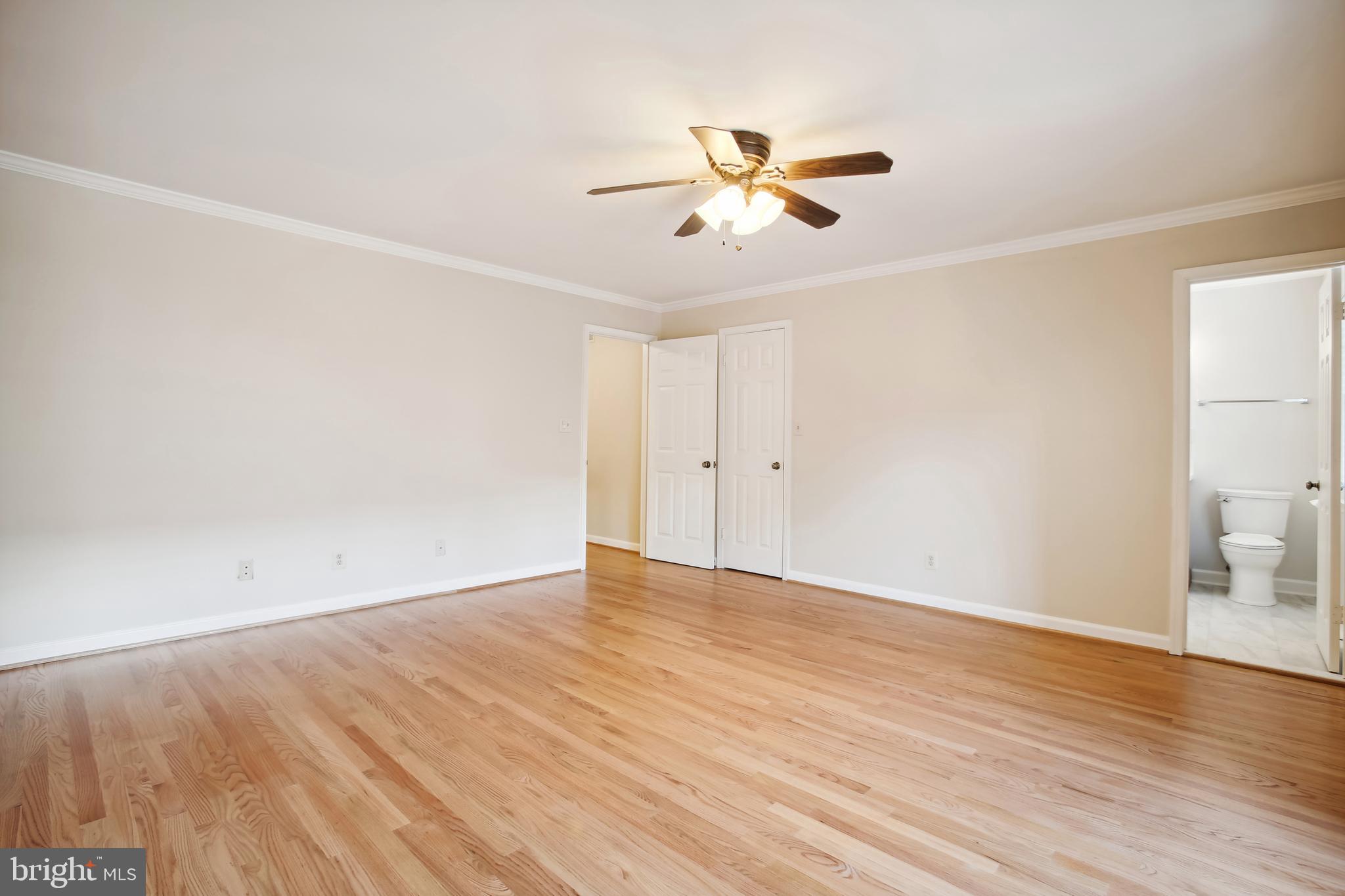 LANDMARK MEWS - Residential Lease