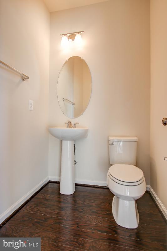 PRESERVE AT WESTFIELDS - Residential Lease