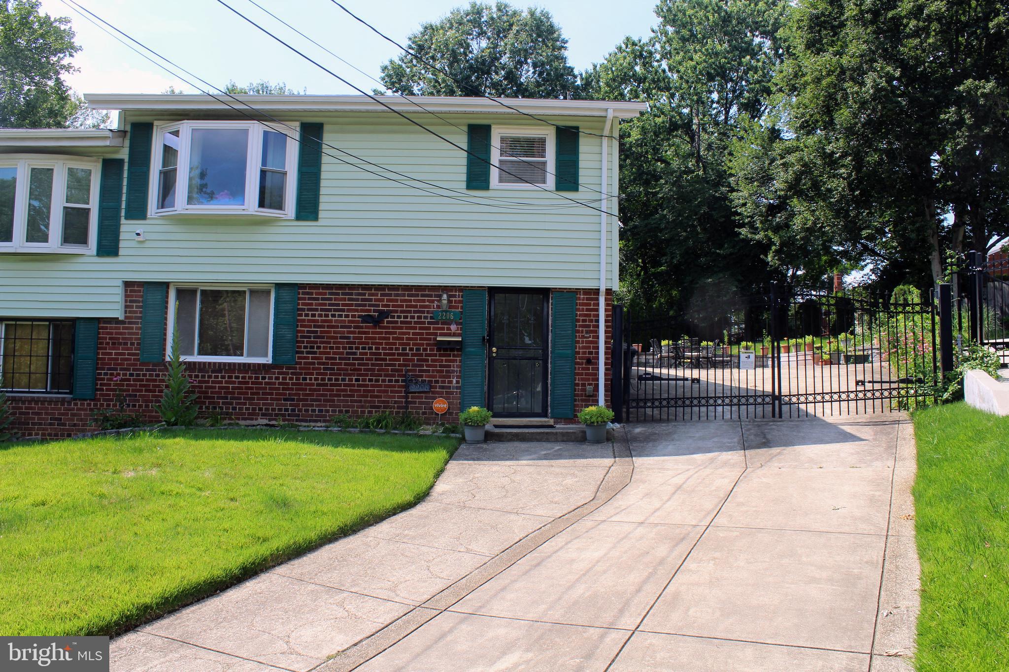 2206 OLSON COURT