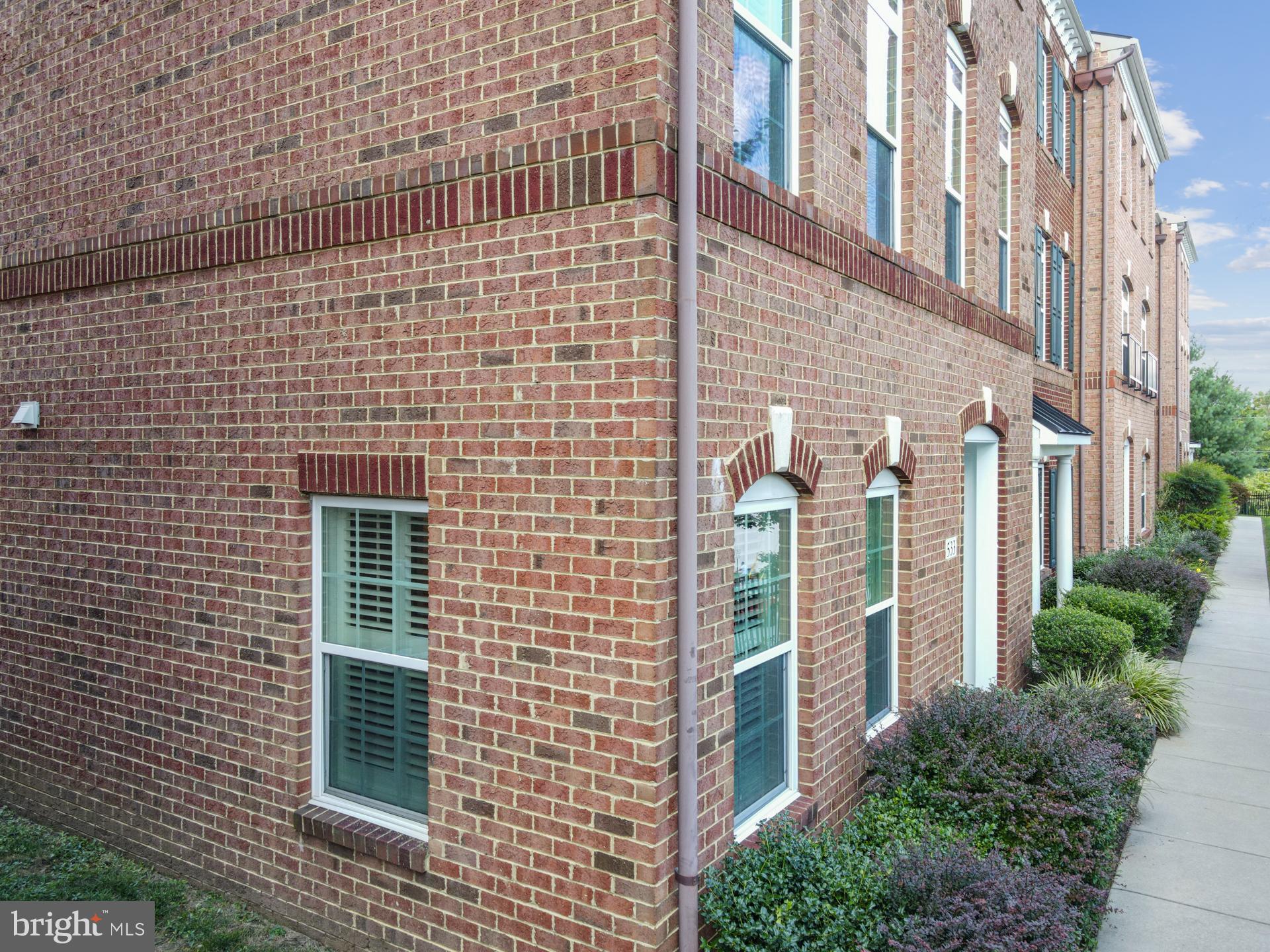 HIGHPNTE AT SHANAHAN - Residential