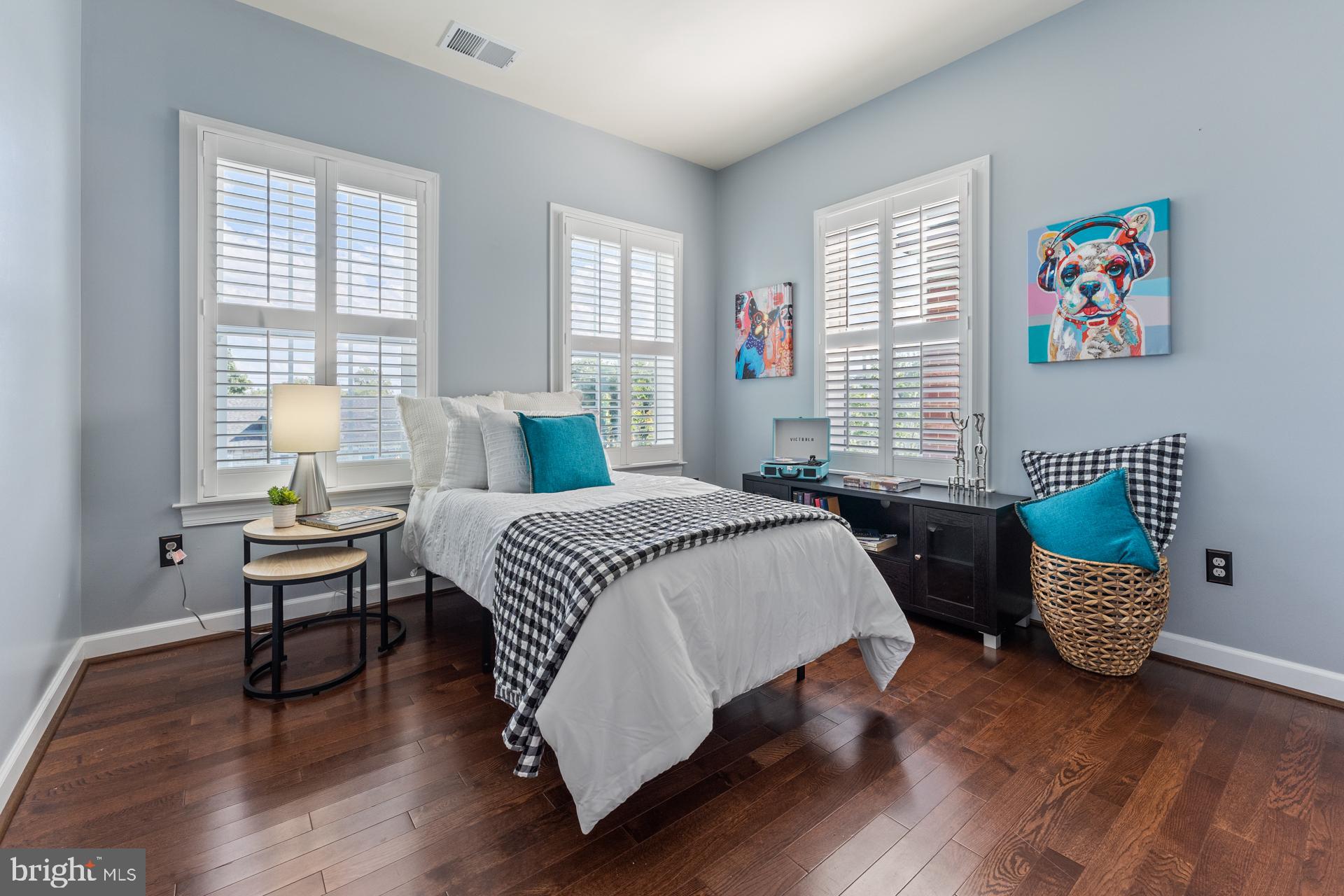 HIGHPNTE AT SHANAHAN - Residential