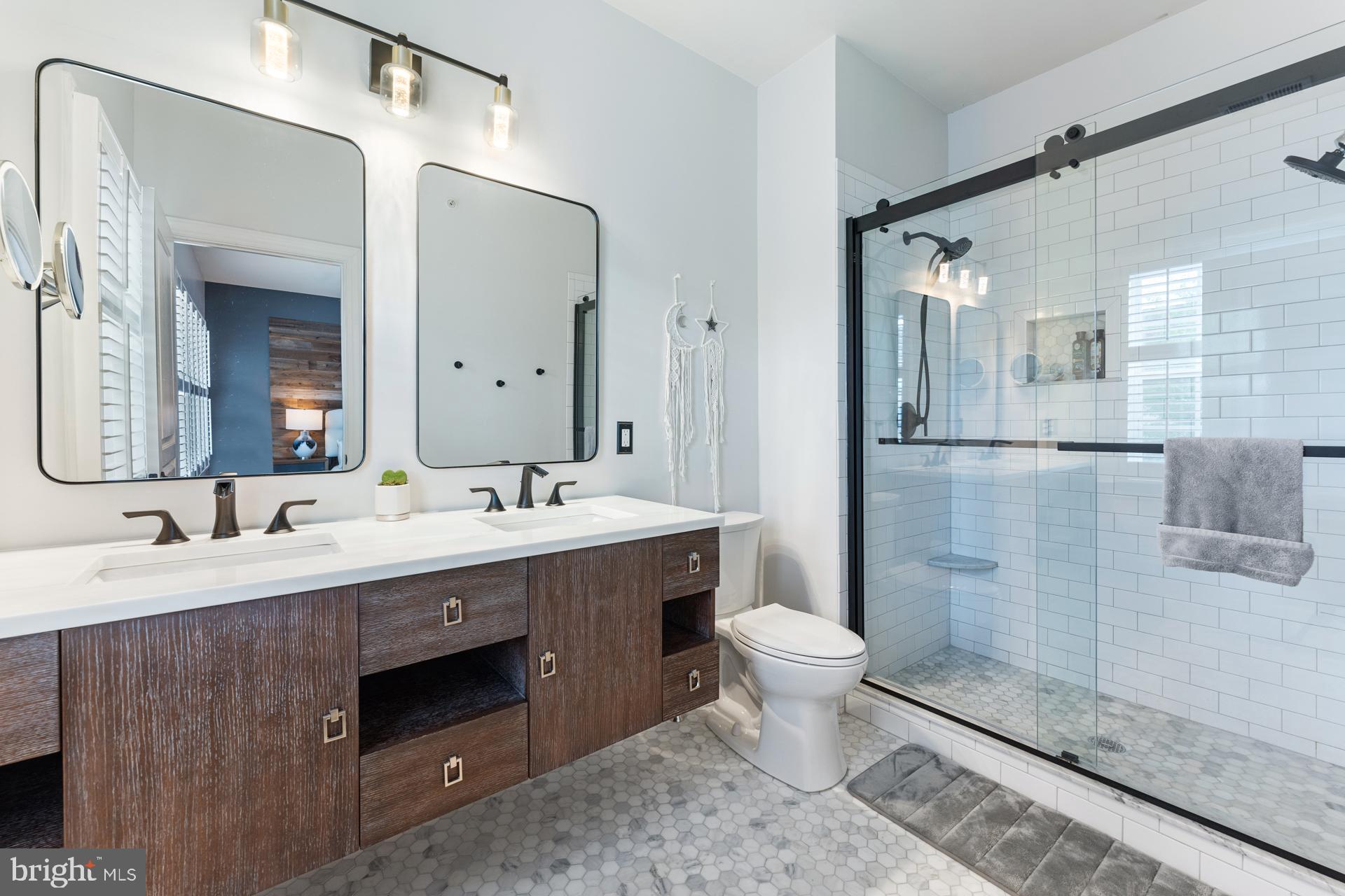 HIGHPNTE AT SHANAHAN - Residential