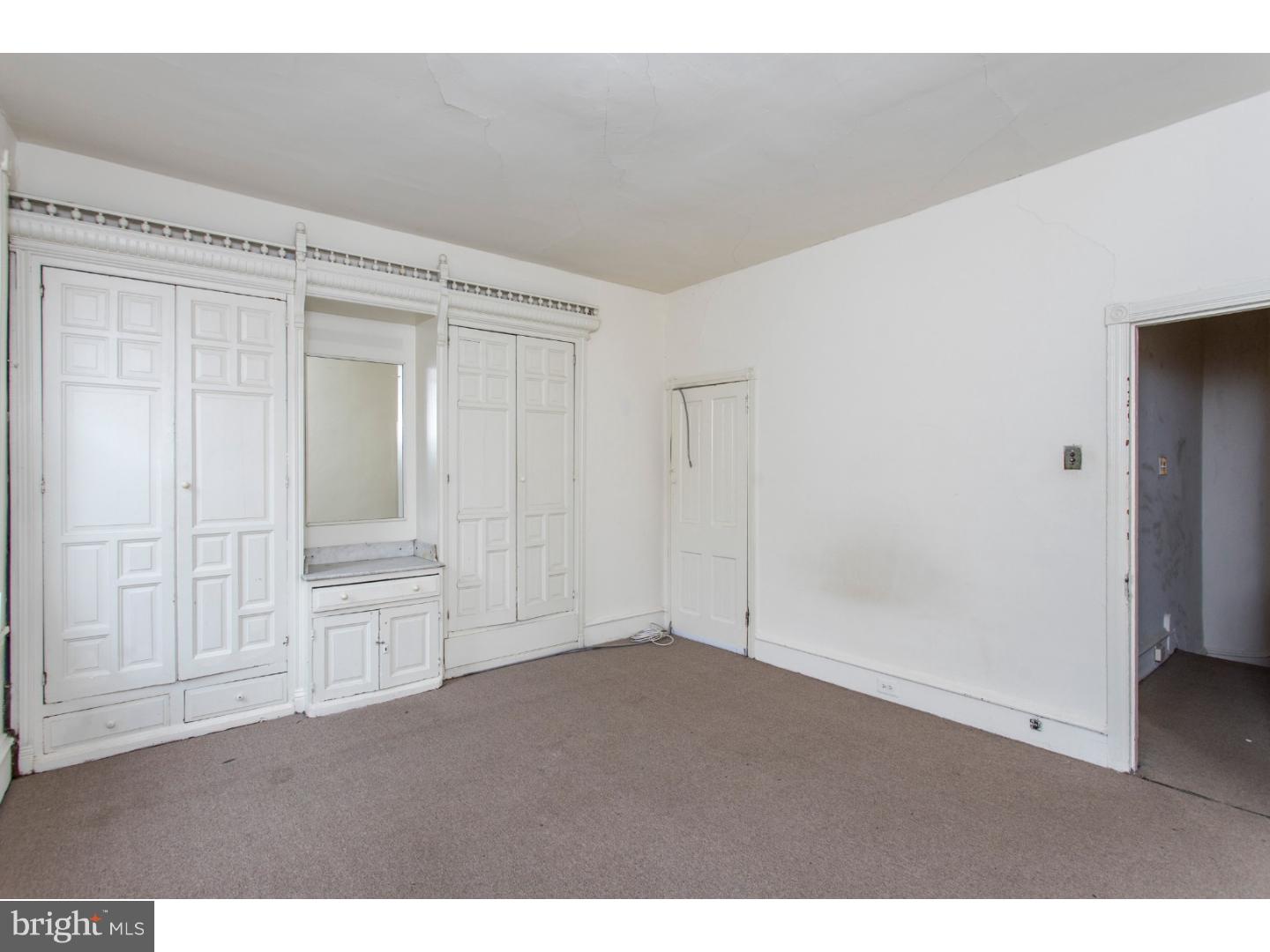 FAIRMOUNT - Residential