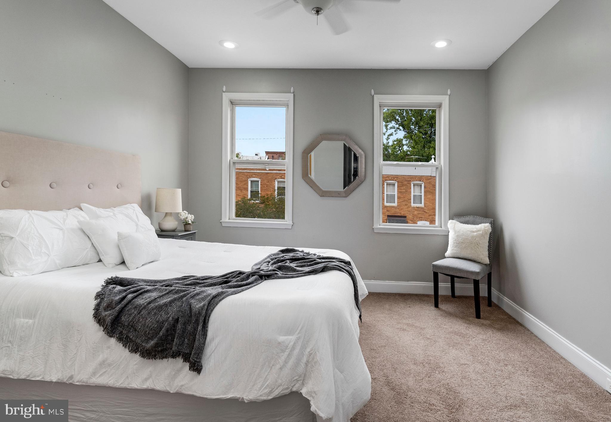 GREEKTOWN - Residential