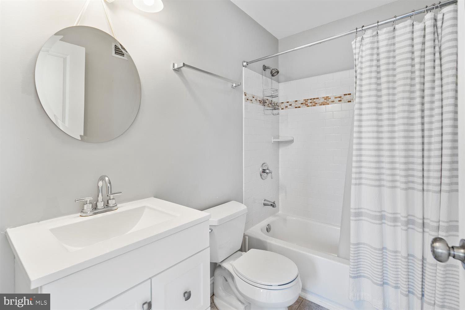 GREEKTOWN - Residential