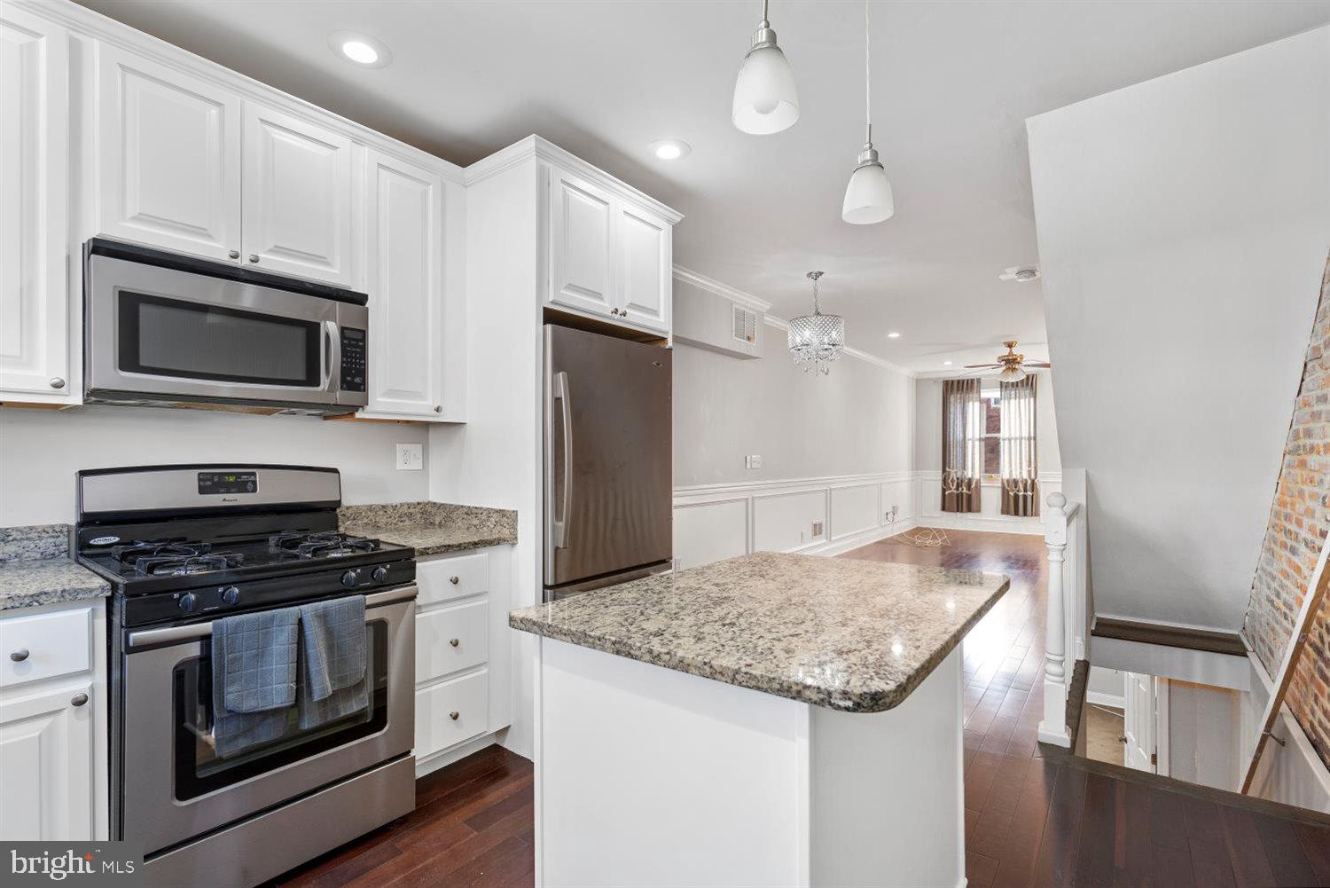 GREEKTOWN - Residential