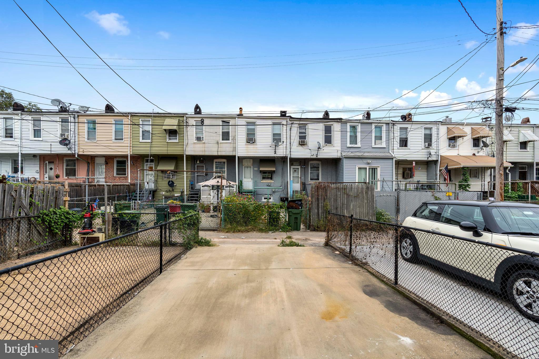 GREEKTOWN - Residential