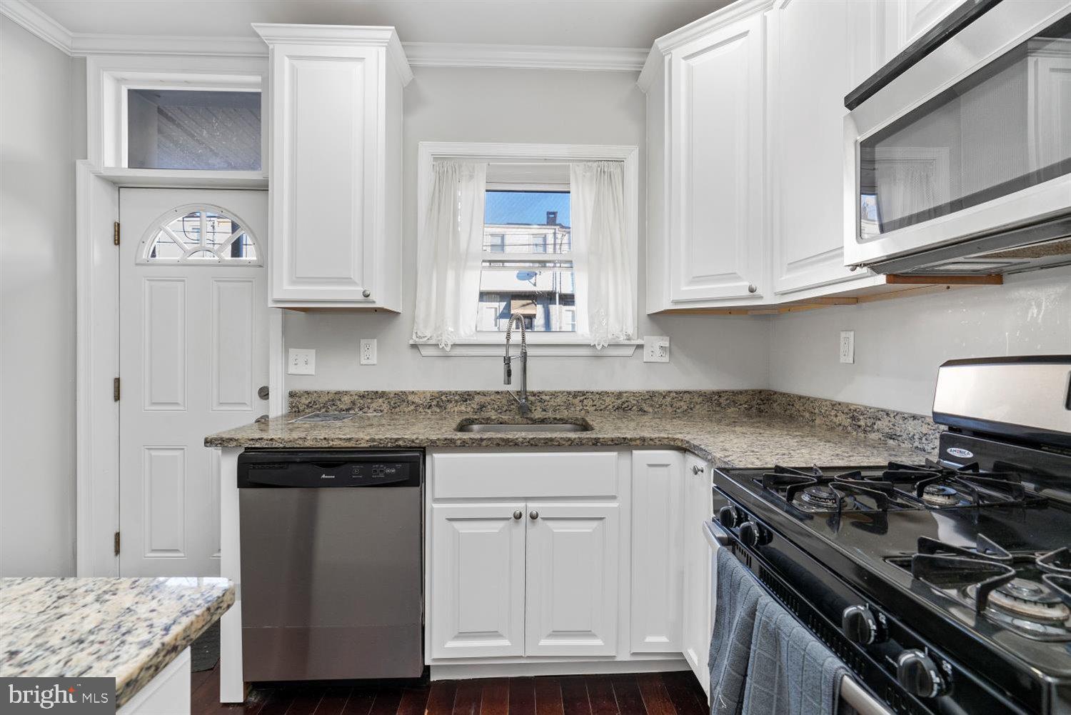 GREEKTOWN - Residential