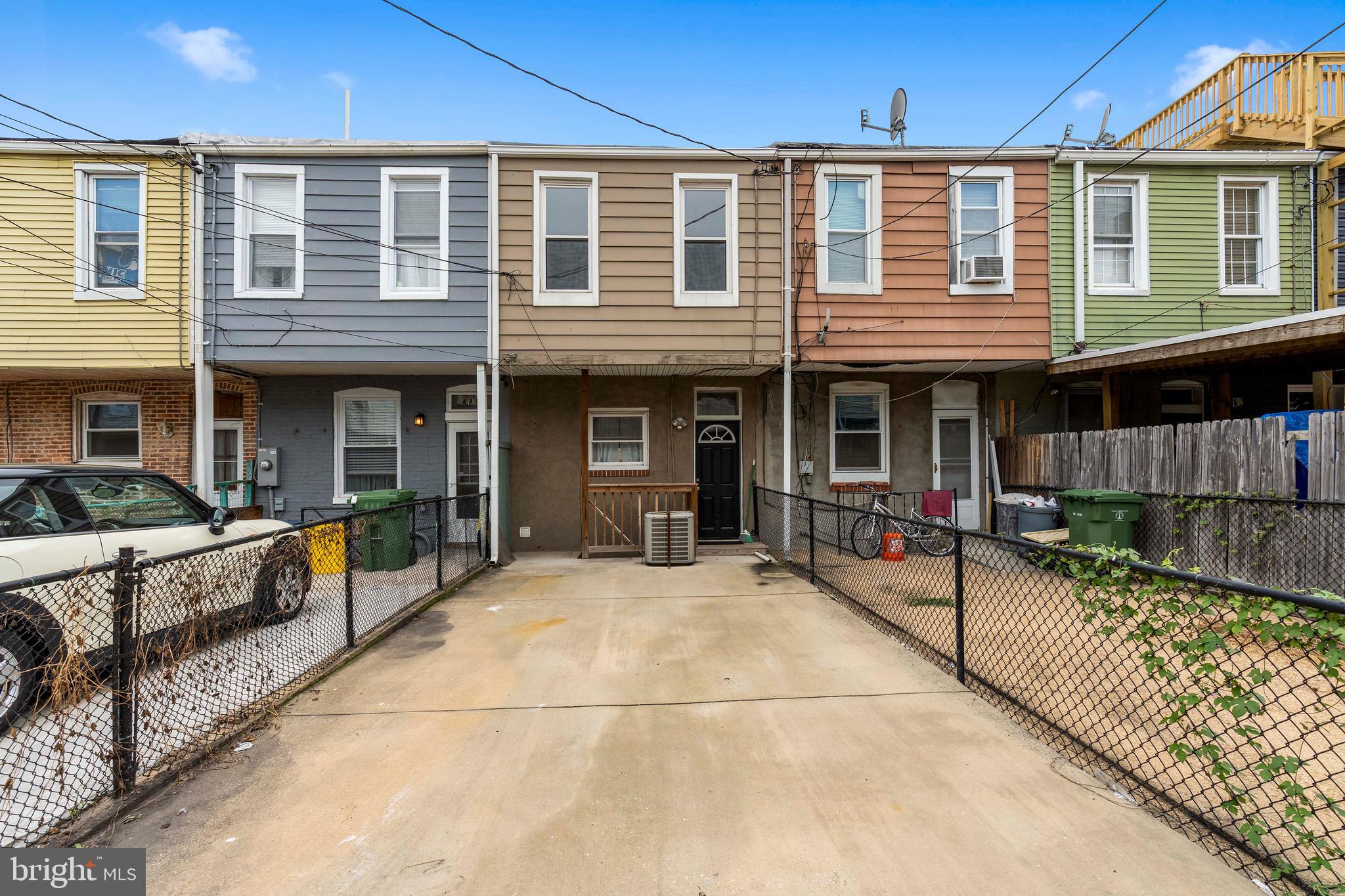 GREEKTOWN - Residential