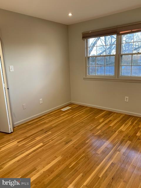 LAKEVALE ESTATES - Residential Lease