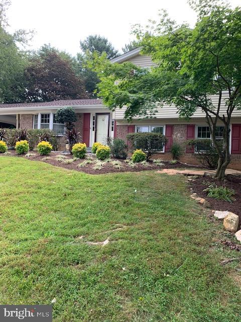 LAKEVALE ESTATES - Residential Lease