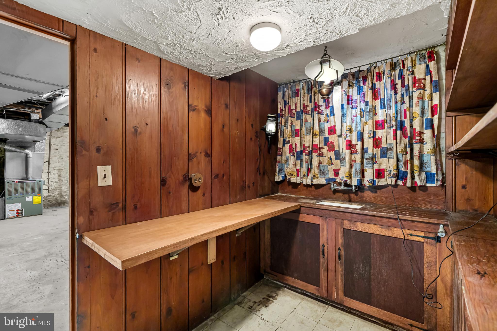 HOMELAND HISTORIC DISTRICT - Residential