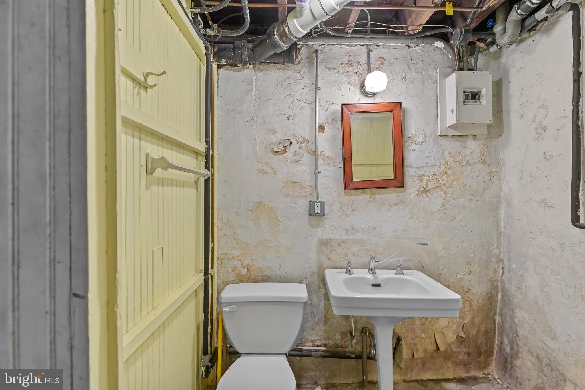 HOMELAND HISTORIC DISTRICT - Residential