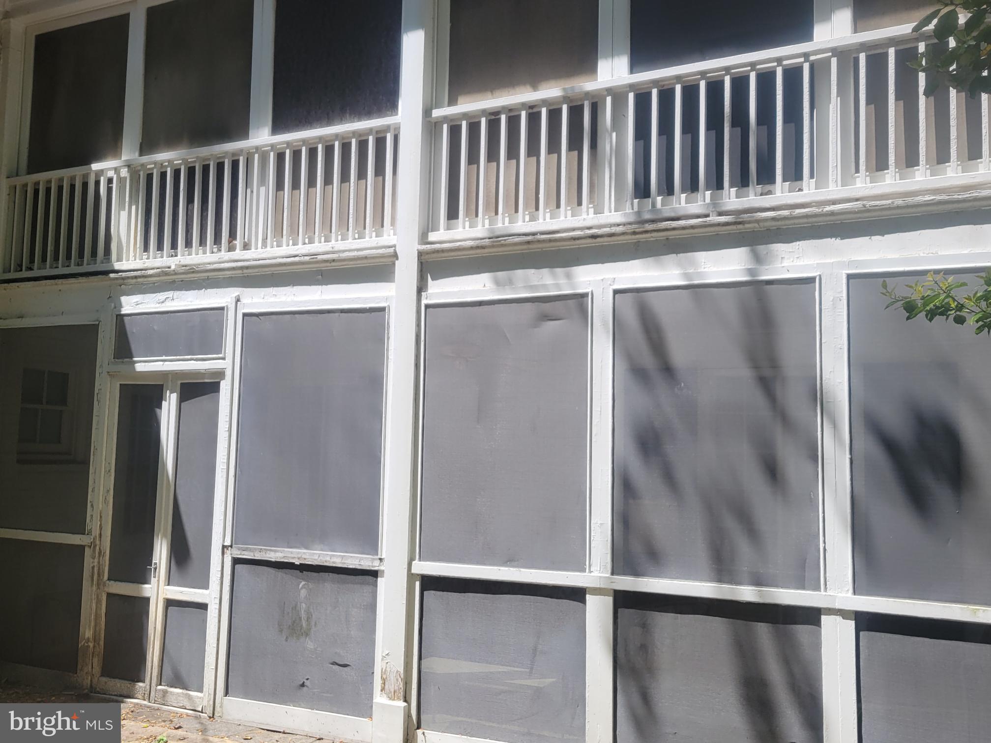 HOMELAND HISTORIC DISTRICT - Residential