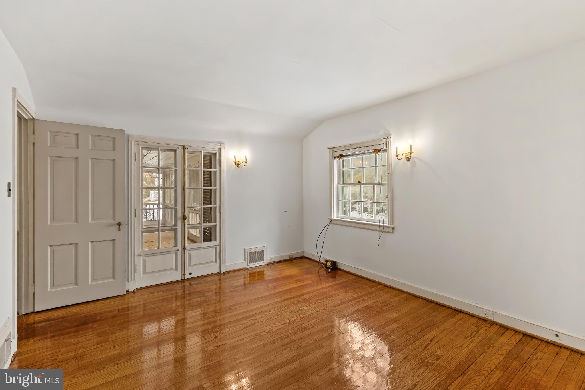 HOMELAND HISTORIC DISTRICT - Residential