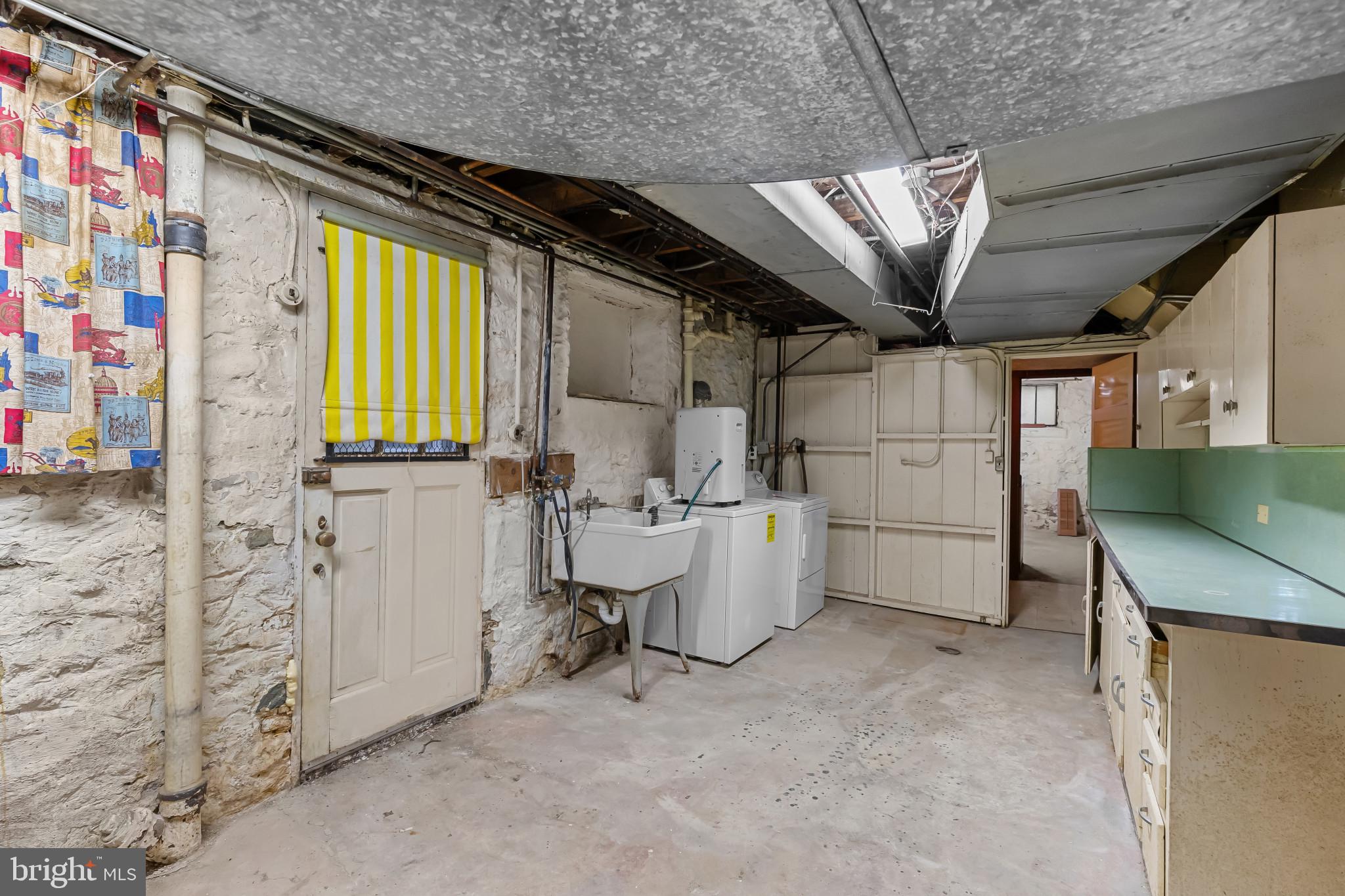 HOMELAND HISTORIC DISTRICT - Residential