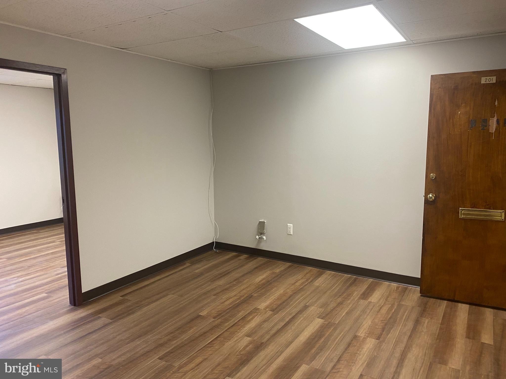 EMILY BREADY - Commercial Lease