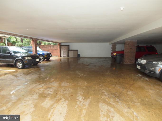 EMILY BREADY - Commercial Lease