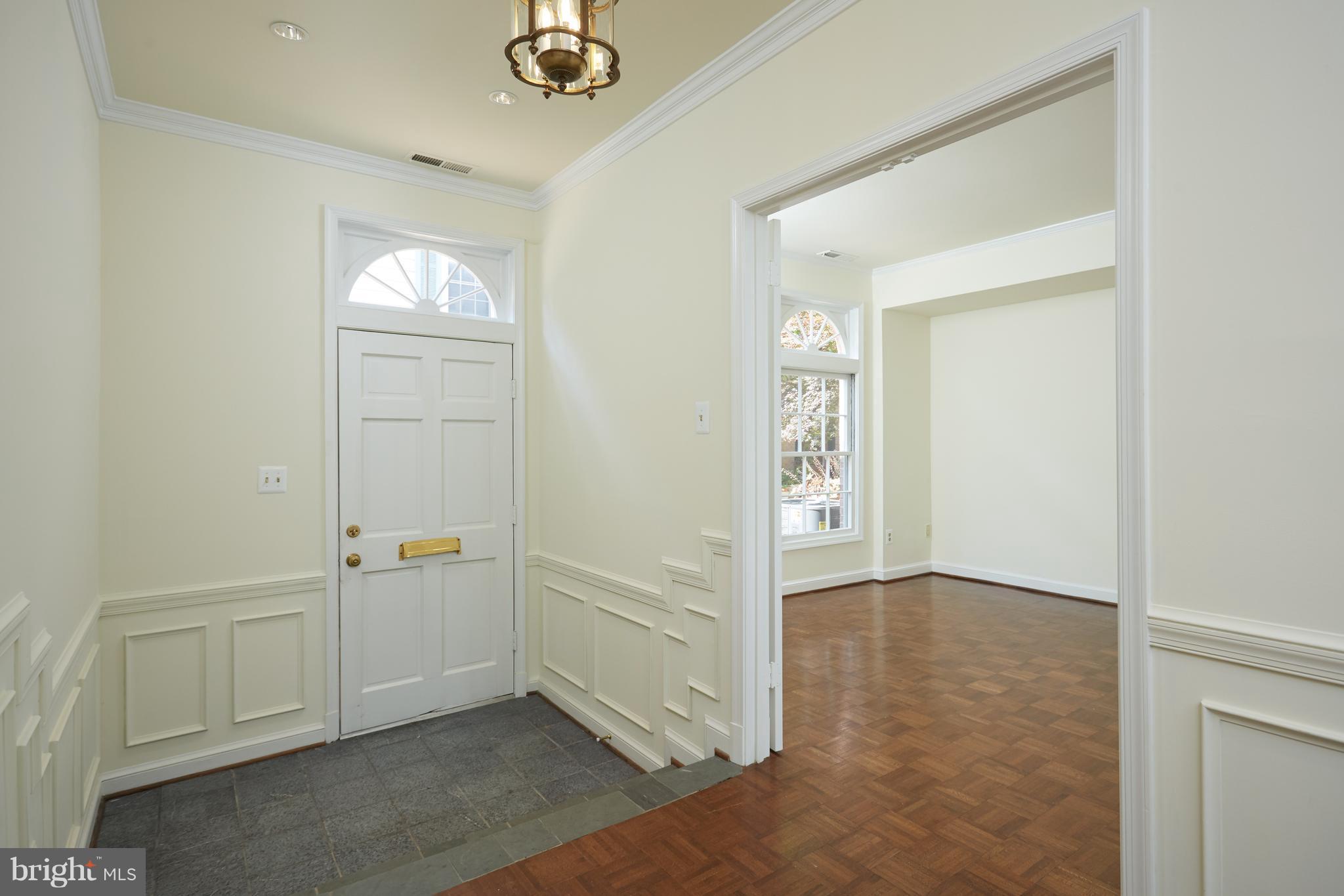 PITT MEWS - Residential Lease