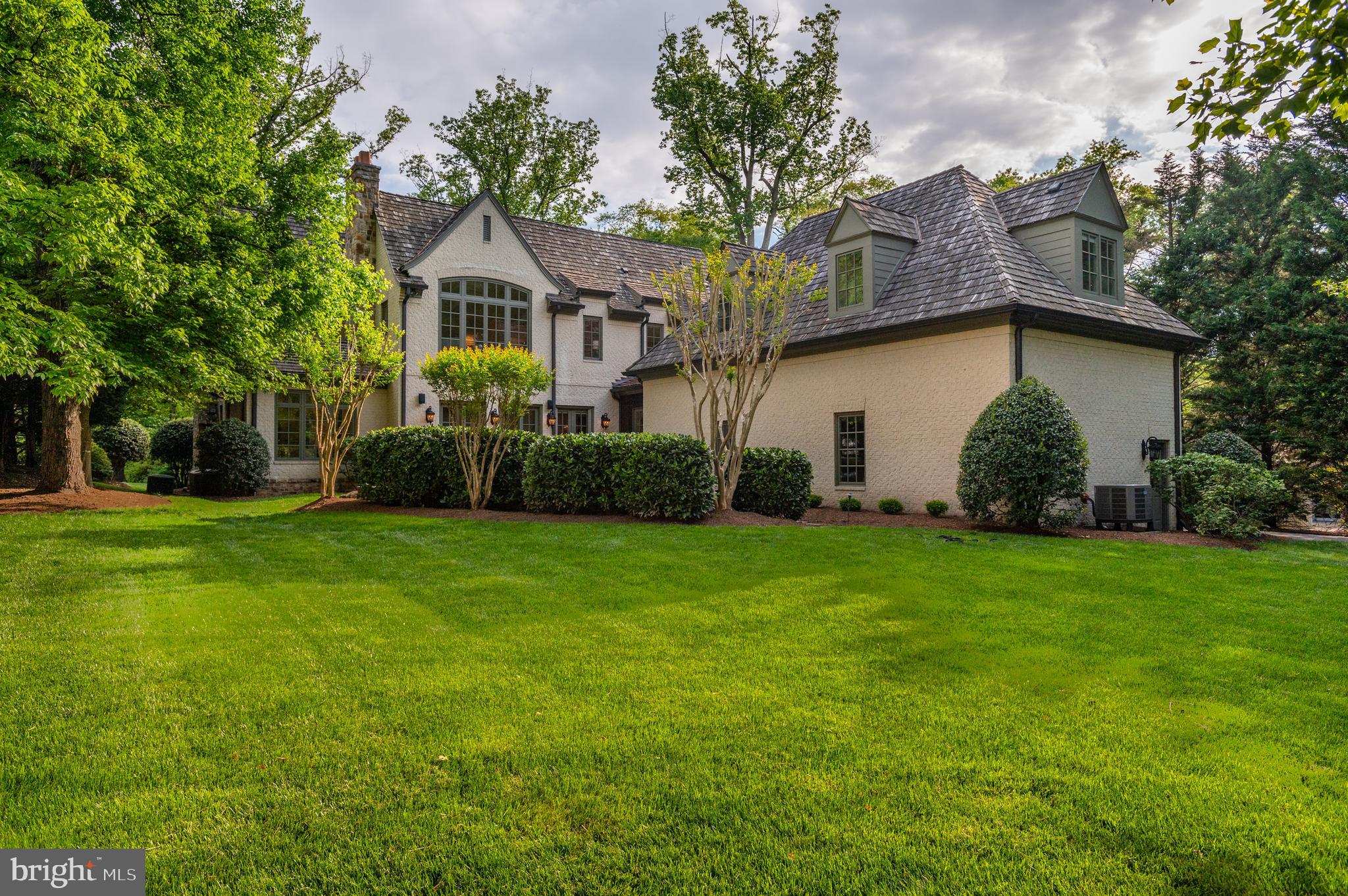 LANGLEY FOREST - Residential