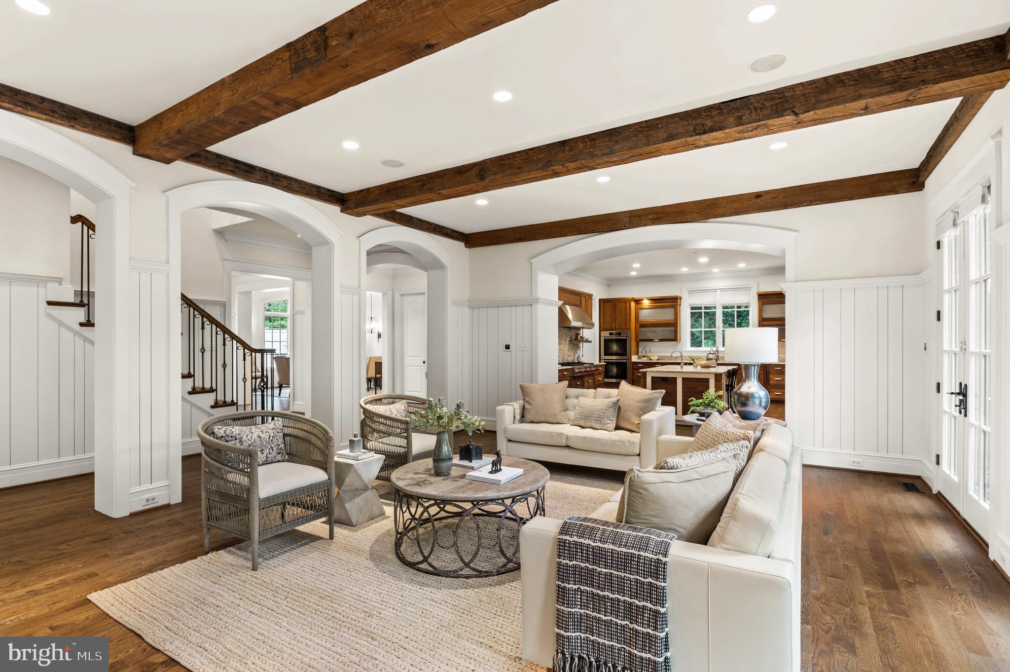 LANGLEY FOREST - Residential