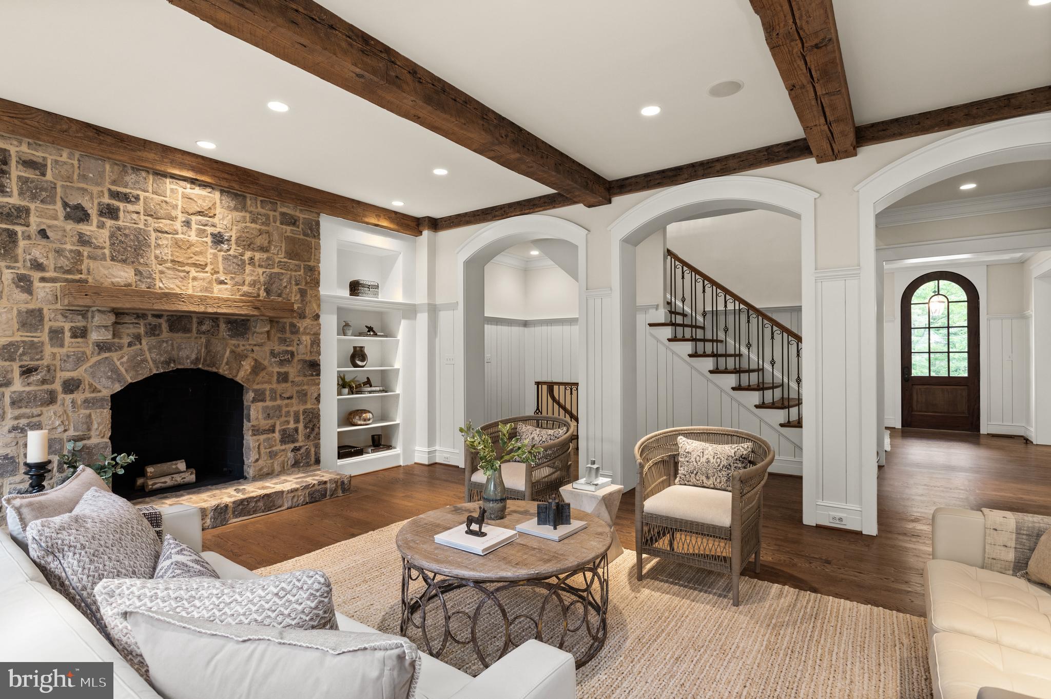 LANGLEY FOREST - Residential